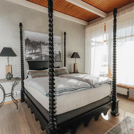 Luxus Seaside Loft 福森